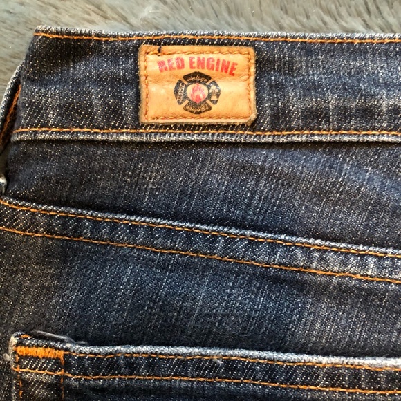Red Engine Cropped Jeans Size 28 - Picture 5 of 14
